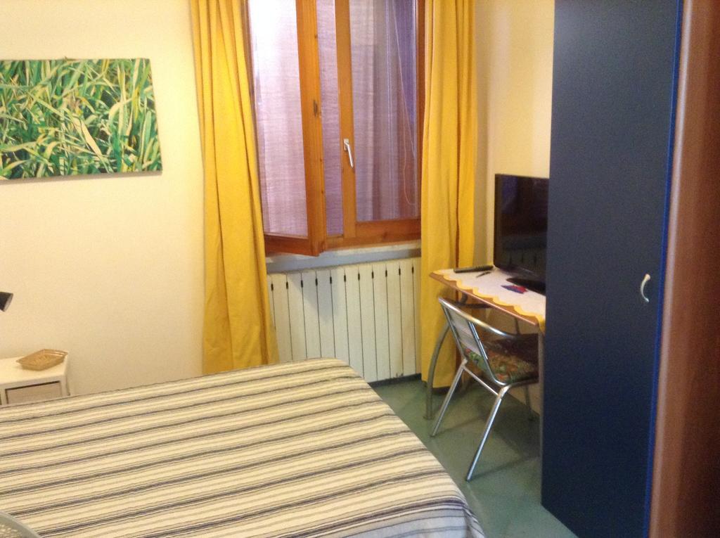 Casa Fornaciari Bed & Breakfast Viareggio Luaran gambar